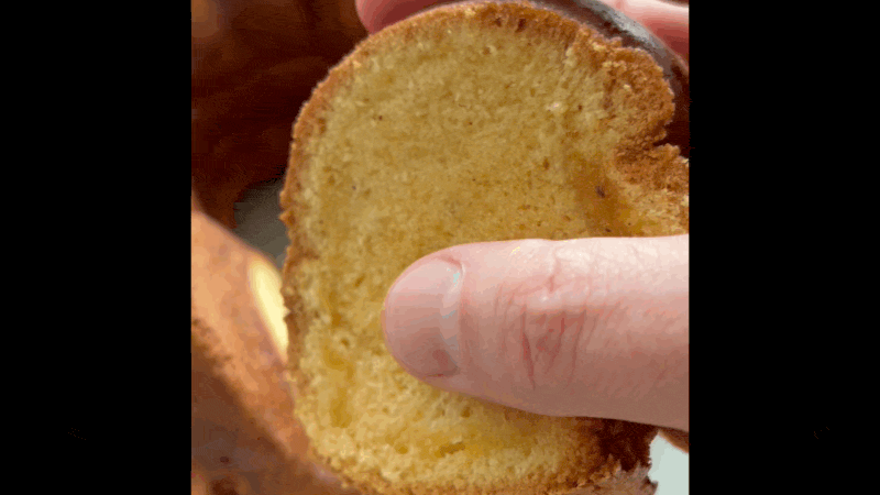 Saftiger Eierlik&ouml;rkuchen